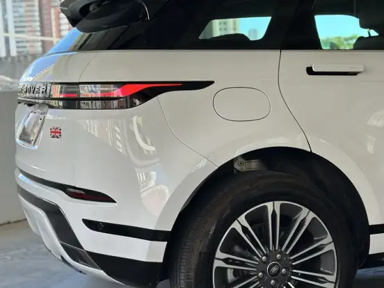 LAND ROVER-RANGE ROVER EVOQUE-2.0 P250 FLEX R-DYNAMIC HSE AWD AUTOMÁTICO LAND ROVER-RANGE ROVER EVOQUE-2024