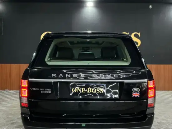 LAND ROVER-RANGE ROVER VOGUE-4.4 SE SDV8 4X4 TURBO DIESEL 4P AUTOMÁTICO LAND ROVER-RANGE ROVER VOGUE-2014