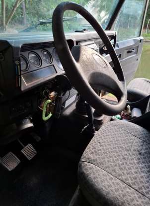 LAND ROVER-DEFENDER-2000