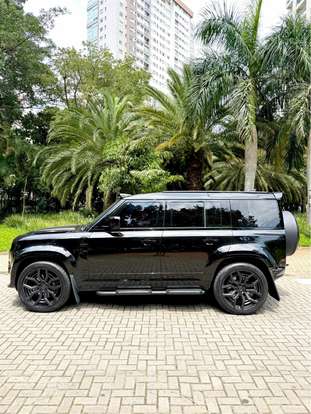 LAND ROVER-DEFENDER-2026