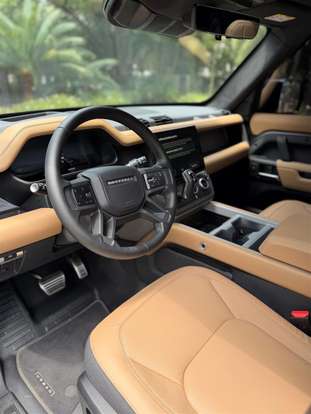 LAND ROVER-DEFENDER-2026