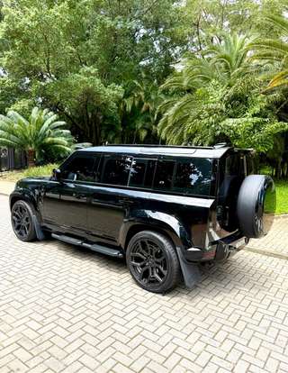 LAND ROVER-DEFENDER-2026