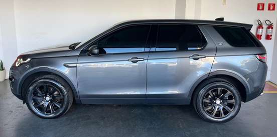 LAND ROVER-DISCOVERY SPORT-2017