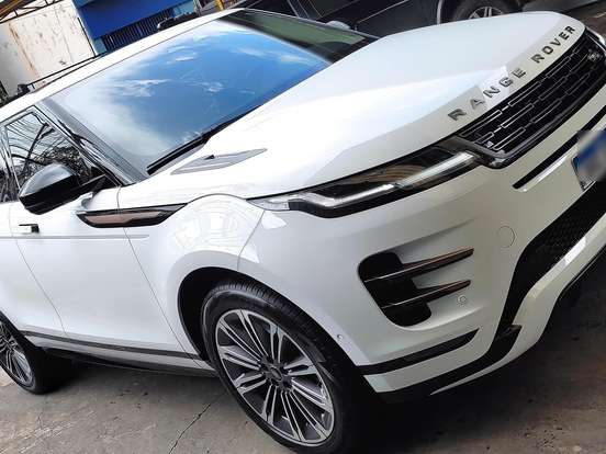 LAND ROVER-RANGE ROVER EVOQUE-2.0 P250 FLEX R-DYNAMIC HSE AWD AUTOMÁTICO LAND ROVER-RANGE ROVER EVOQUE-2023