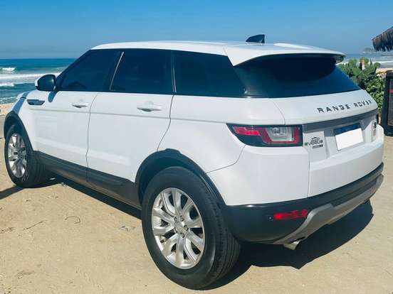 LAND ROVER-RANGE ROVER EVOQUE-2.0 SE 4WD 16V GASOLINA 4P AUTOMÁTICO LAND ROVER-RANGE ROVER EVOQUE-2017