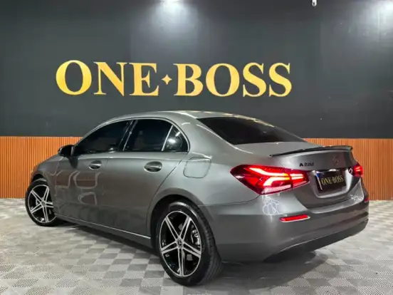 MERCEDES-BENZ-A 200-1.3 CGI GASOLINA STYLE SEDAN 7G-DCT MERCEDES-BENZ-A 200-2019