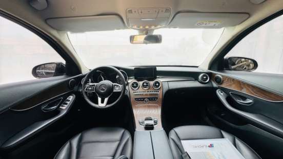 MERCEDES-BENZ-C 180-2019