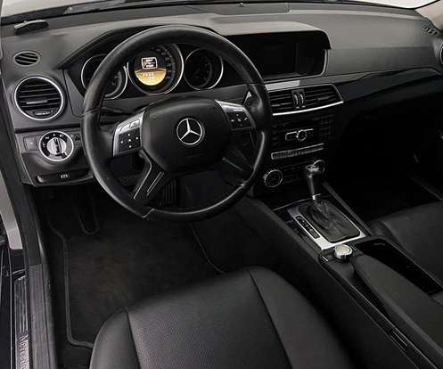 MERCEDES-BENZ-C 180-2011