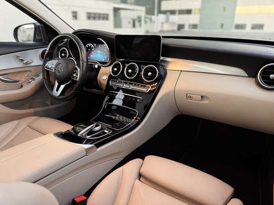 MERCEDES-BENZ-C 200-2019