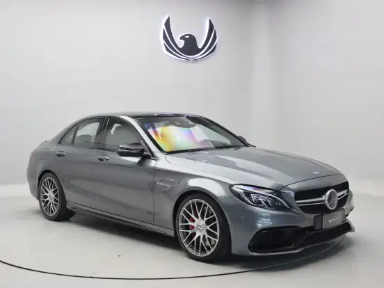 MERCEDES-BENZ-C 63 AMG-4.0 V8 TURBO GASOLINA SEDAN 4P AUTOMÁTICO MERCEDES-BENZ-C 63 AMG-2017