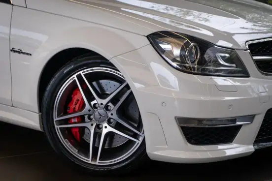 MERCEDES-BENZ-C 63 AMG-2012