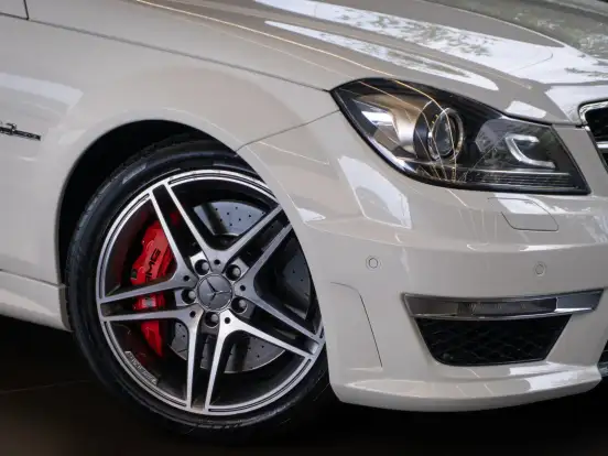 MERCEDES-BENZ-C 63 AMG-6.3 COUPÉ V8 GASOLINA 2P AUTOMATICO MERCEDES-BENZ-C 63 AMG-2012