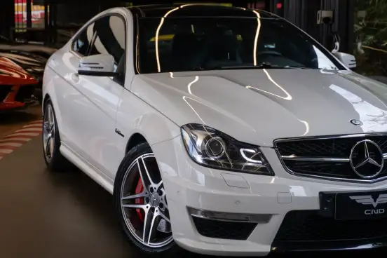 MERCEDES-BENZ-C 63 AMG-6.3 COUPÉ V8 GASOLINA 2P AUTOMATICO MERCEDES-BENZ-C 63 AMG-2012