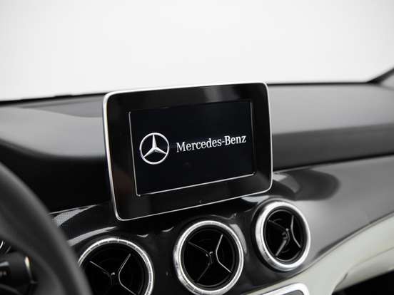 MERCEDES-BENZ-CLA 180-1.6 CGI GASOLINA 7G-DCT MERCEDES-BENZ-CLA 180-2018