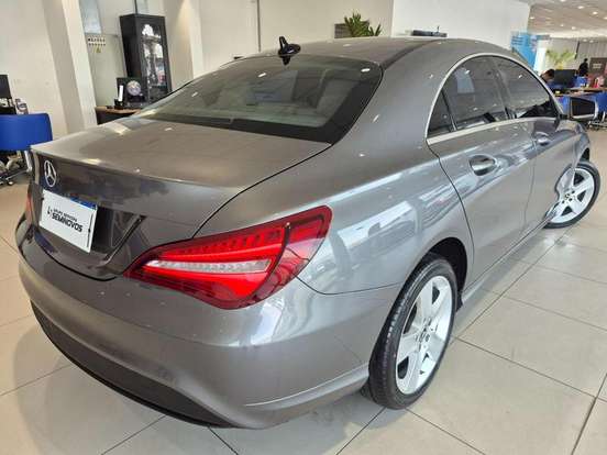 MERCEDES-BENZ-CLA 180-2018