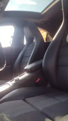 MERCEDES-BENZ-CLA 200-2017