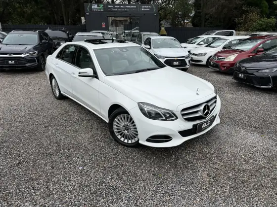MERCEDES-BENZ E 250 2.0 AVANTGARDE 16V TURBO GASOLINA 4P AUTOMÁTICO