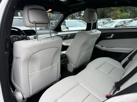 MERCEDES-BENZ-E 250-2.0 AVANTGARDE 16V TURBO GASOLINA 4P AUTOMÁTICO MERCEDES-BENZ-E 250-2015