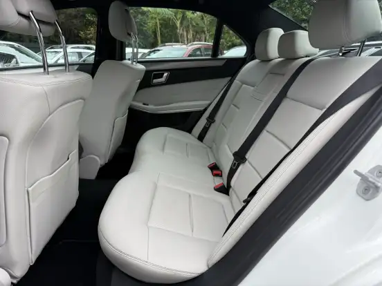 MERCEDES-BENZ-E 250-2.0 AVANTGARDE 16V TURBO GASOLINA 4P AUTOMÁTICO MERCEDES-BENZ-E 250-2015