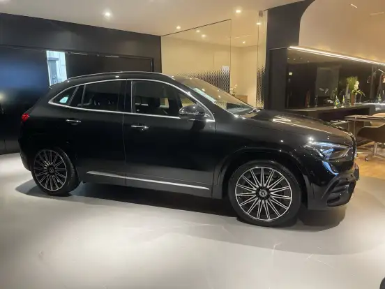 MERCEDES-BENZ-GLA 200-1.3 MHEV AMG LINE 7G-DCT MERCEDES-BENZ-GLA 200-2025