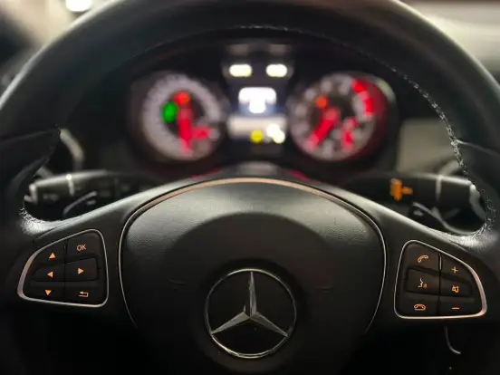 MERCEDES-BENZ-GLA 200-1.6 CGI STYLE 16V TURBO FLEX 4P AUTOMÁTICO MERCEDES-BENZ-GLA 200-2016