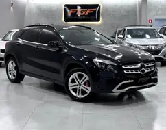 MERCEDES-BENZ GLA 200 1.6 CGI FLEX ADVANCE 7G-DCT MERCEDES-BENZ GLA 200 1.6 CGI FLEX ADVANCE 7G-DCT