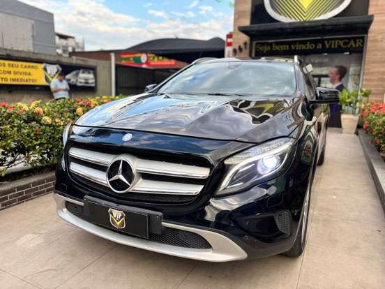 MERCEDES-BENZ-GLA 200-1.6 CGI STYLE 16V TURBO FLEX 4P AUTOMÁTICO MERCEDES-BENZ-GLA 200-2015