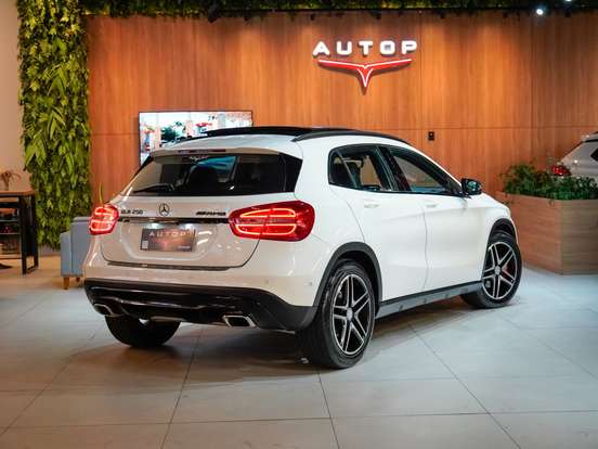 MERCEDES-BENZ-GLA 250-2015
