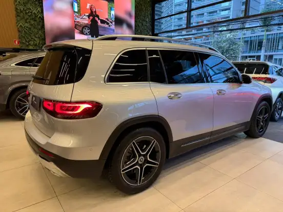 MERCEDES-BENZ-GLB 200-1.3 CGI GASOLINA PROGRESSIVE 7G-DCT MERCEDES-BENZ-GLB 200-2021