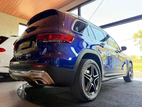 MERCEDES-BENZ-GLB 200-2020