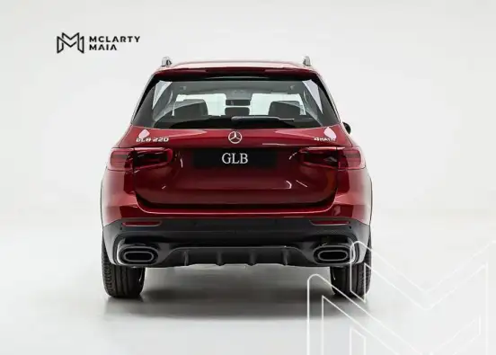 MERCEDES-BENZ-GLB 220-2026