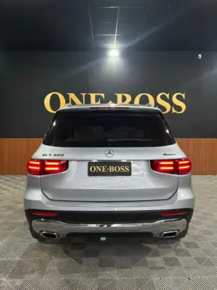 MERCEDES-BENZ-GLB 220-2024