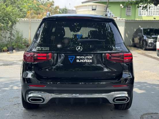 MERCEDES-BENZ-GLB 220-2.0 MHEV AMG LINE 4MATIC 8G-DCT MERCEDES-BENZ-GLB 220-2024