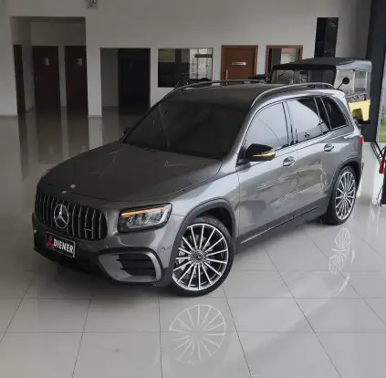 MERCEDES-BENZ-GLB 35 AMG-2024