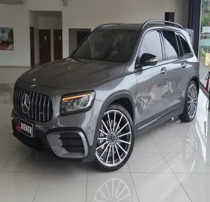 MERCEDES-BENZ-GLB 35 AMG-2024