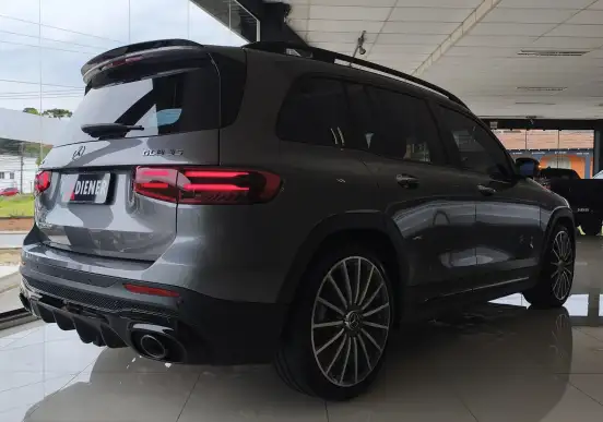 MERCEDES-BENZ-GLB 35 AMG-2024