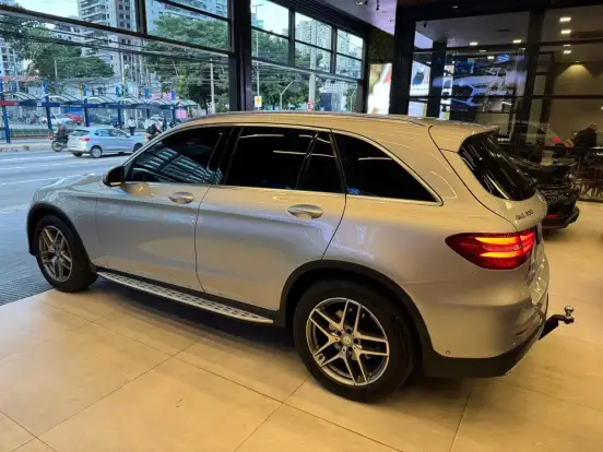 MERCEDES-BENZ-GLC 250-2016