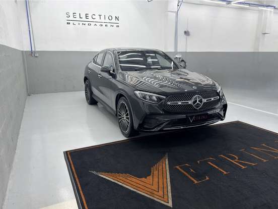MERCEDES-BENZ-GLC 300-2026