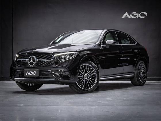 MERCEDES-BENZ GLC 300 2.0 MHEV AMG LINE COUPÉ 4MATIC 9G-TRONIC