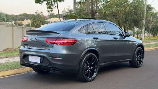 MERCEDES-BENZ-GLC 43 AMG-2018