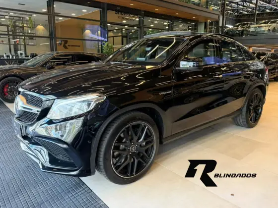 Mercedes-Benz GLE 63 AMG 5.5 V8 Turbo Gasolina 4Matic 7G-Tronic