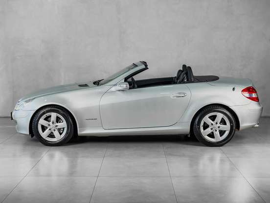 MERCEDES-BENZ-SLK 200-1.8 16V KOMPRESSOR GASOLINA AUTOMÁTICO MERCEDES-BENZ-SLK 200-2007