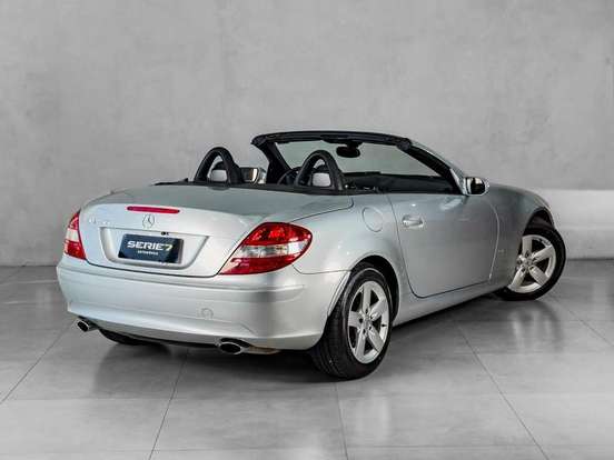 MERCEDES-BENZ-SLK 200-1.8 16V KOMPRESSOR GASOLINA AUTOMÁTICO MERCEDES-BENZ-SLK 200-2007