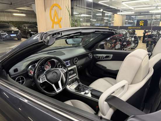 MERCEDES-BENZ-SLK 200-1.8 CGI GASOLINA 2P AUTOMÁTICO MERCEDES-BENZ-SLK 200-2011