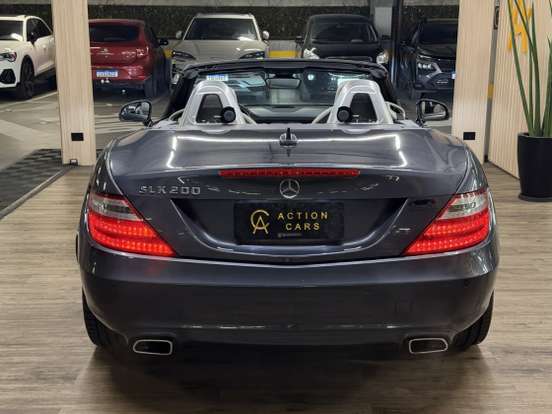 MERCEDES-BENZ-SLK 200-2011