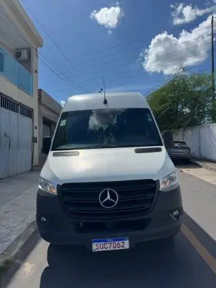 MERCEDES-BENZ SPRINTER 2.0 CDI DIESEL VAN 517 TA EXTRA LONGO 21L MANUAL