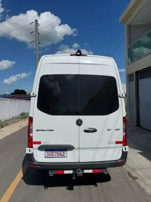 MERCEDES-BENZ-SPRINTER-2023