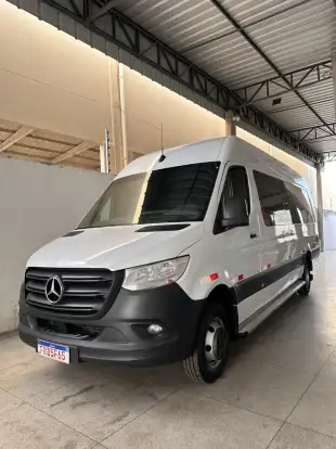 MERCEDES-BENZ-SPRINTER-2022