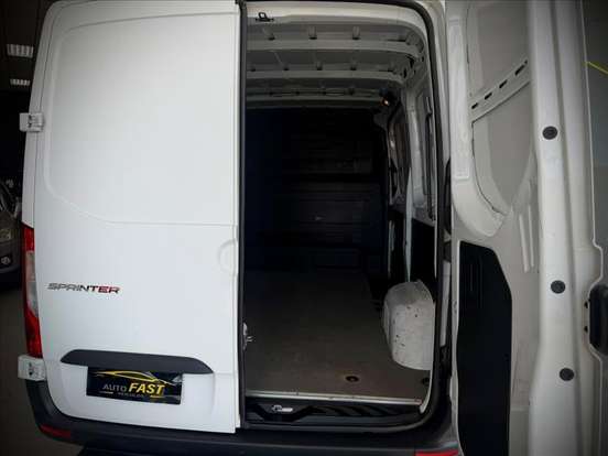 MERCEDES-BENZ-SPRINTER-2022