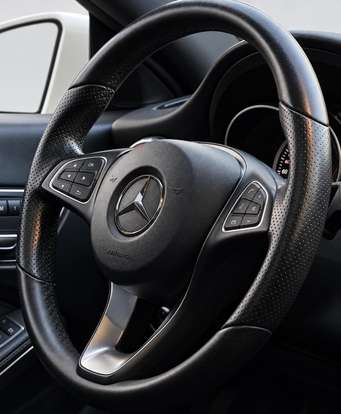 MERCEDES-BENZ-CLA 200-2016